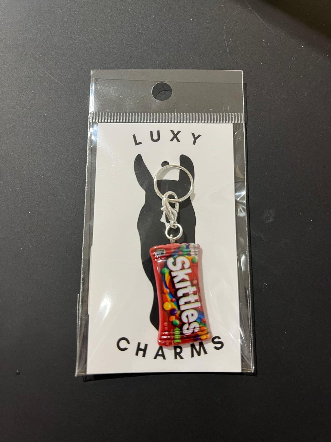 LUXY CHARMS - Skittles, Color: Rouge