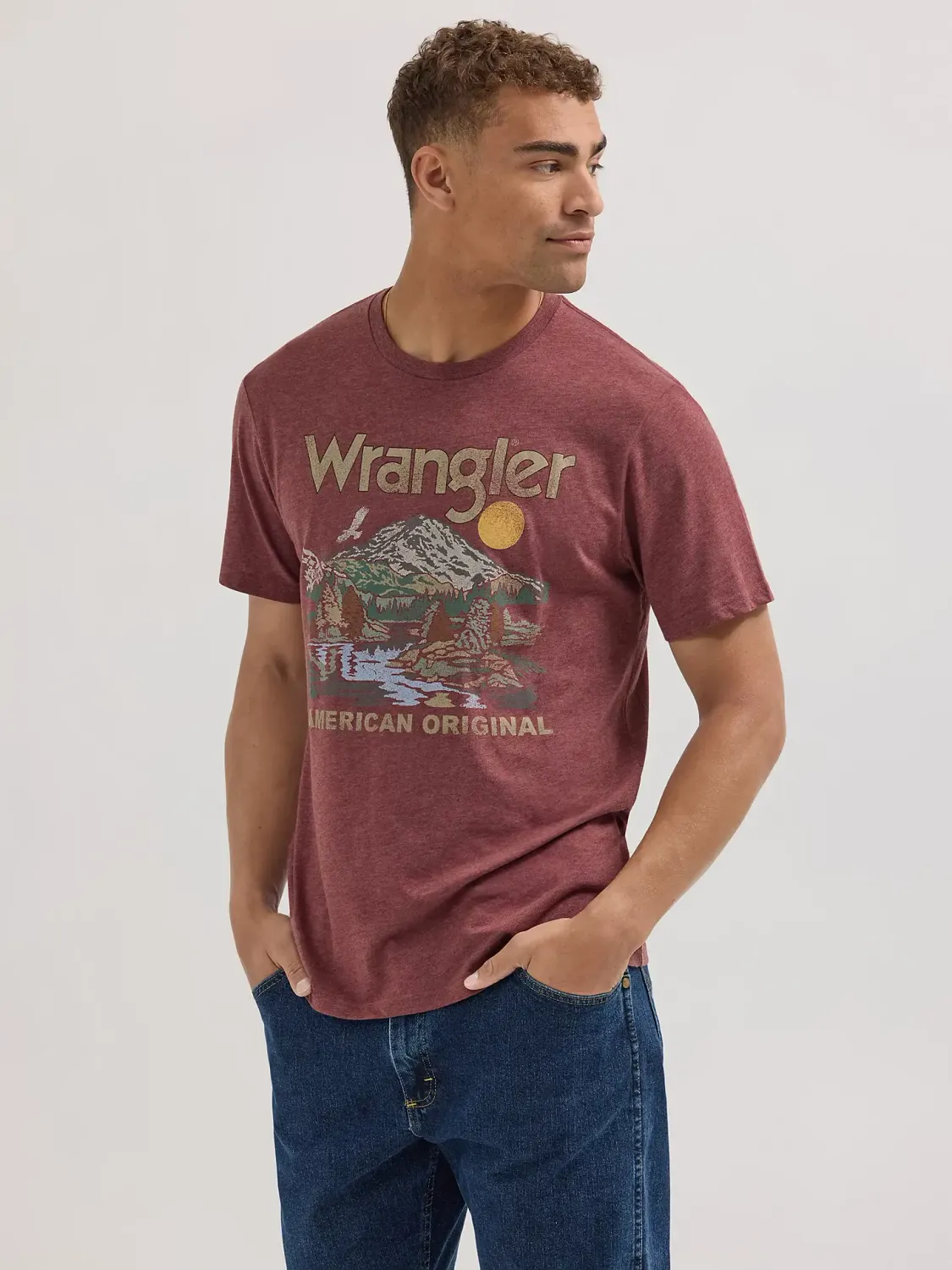 WRANGLER - Mountain Sun Graphic T-Shirt in Red Heather, Size: Medium