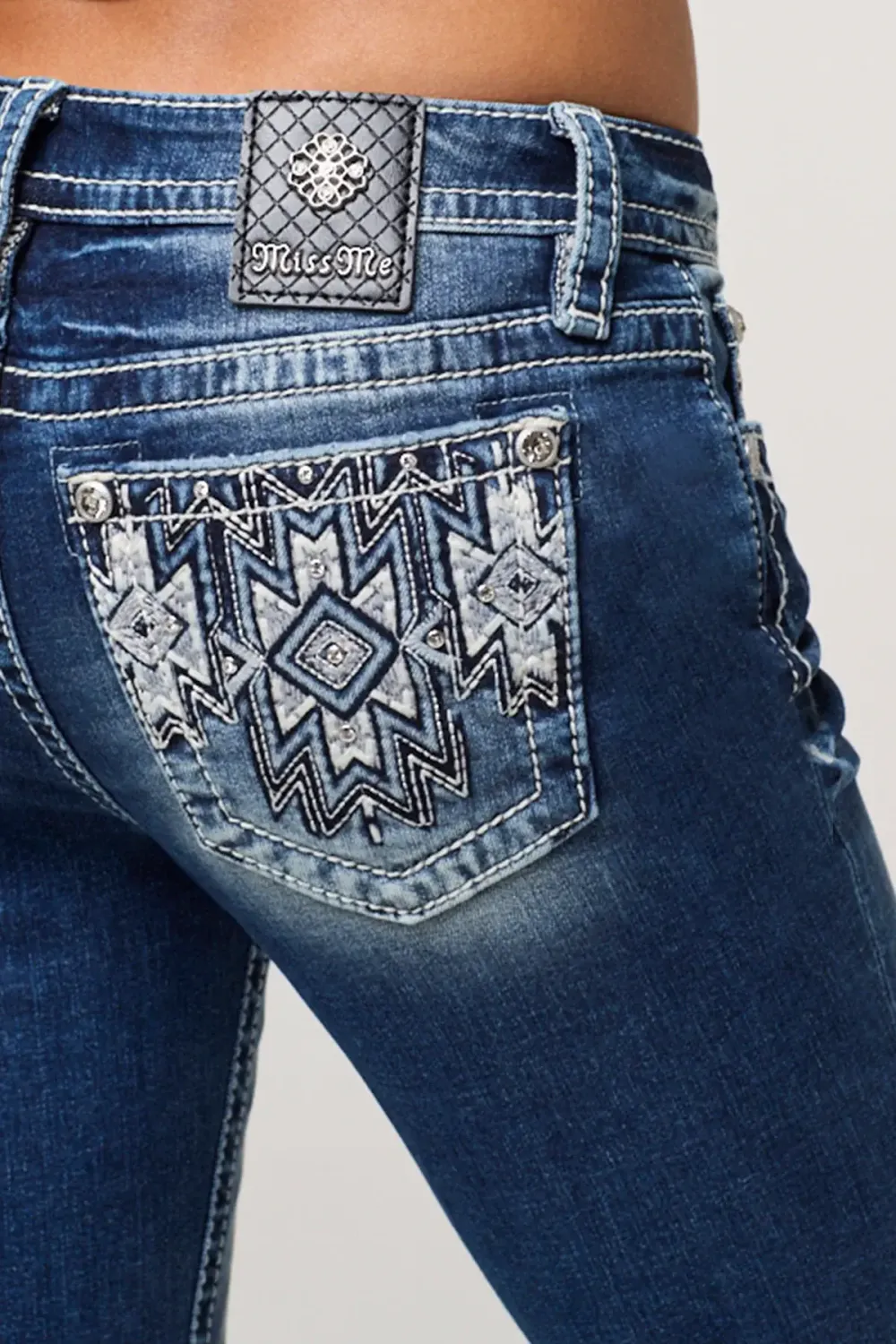 MISS ME - Wilde Aztec Mid-Rise Bootcut Jeans