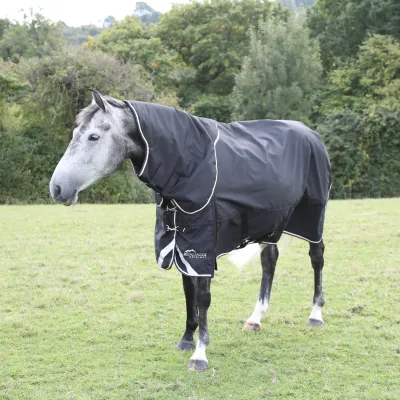 SHIRES EQUESTRIAN - Highlander Plus 200g Turnout Rug Neck Cover