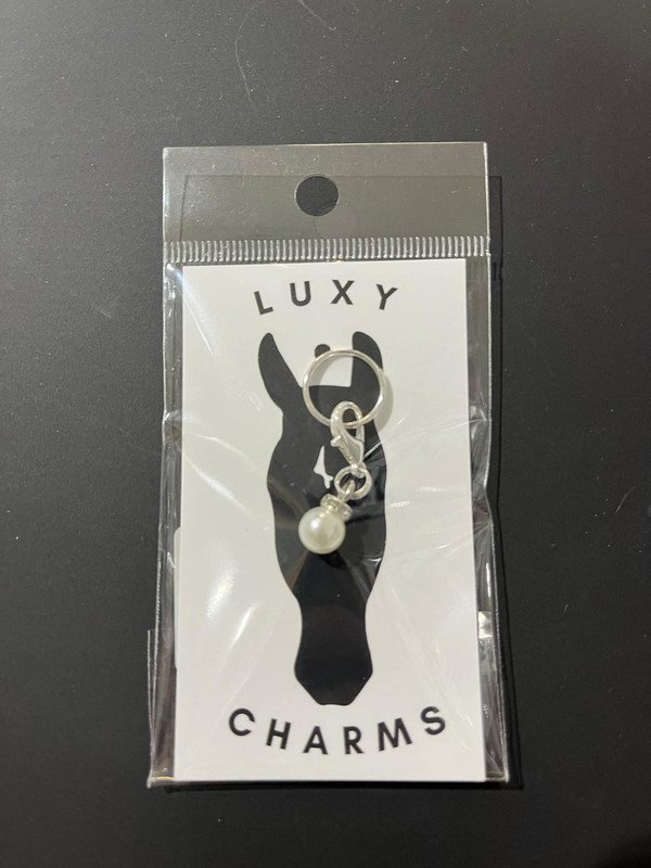 LUXY CHARMS - Pearl with fake diamonds