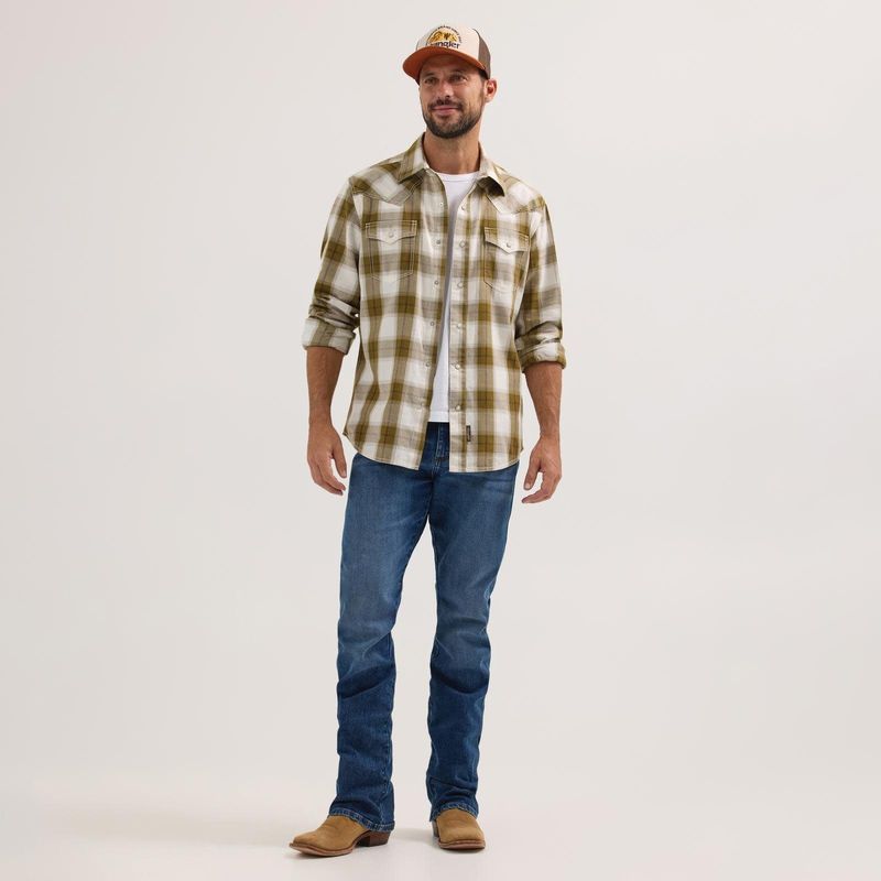 WRANGLER - Retro Premium Long Sleeve Western Snap Plaid Shirt