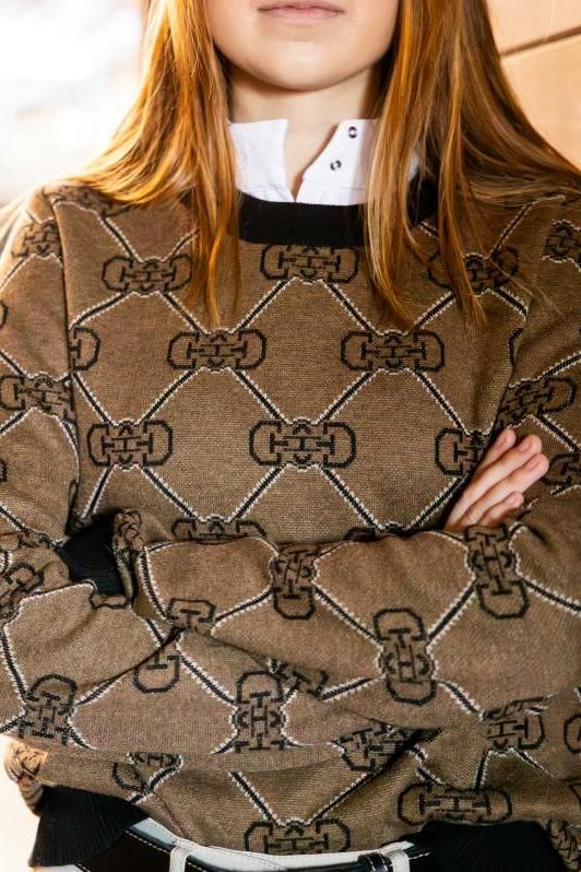 ON THE HUNT EQ - Knit Logo Sweater
