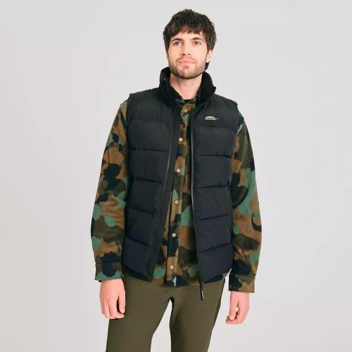CHLOROPHYLLE - Pure Black Mistral Sleeveless Puffer Jacket