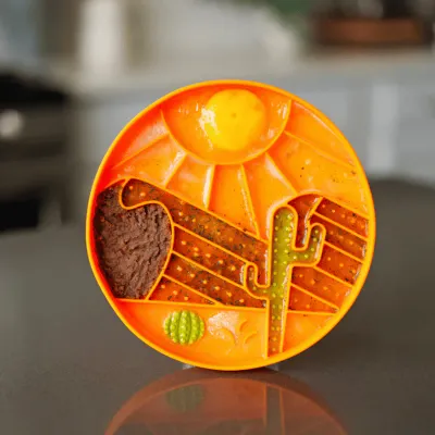 MESSY MUTS - Desert Scene Silicone Dog Lick Bowl