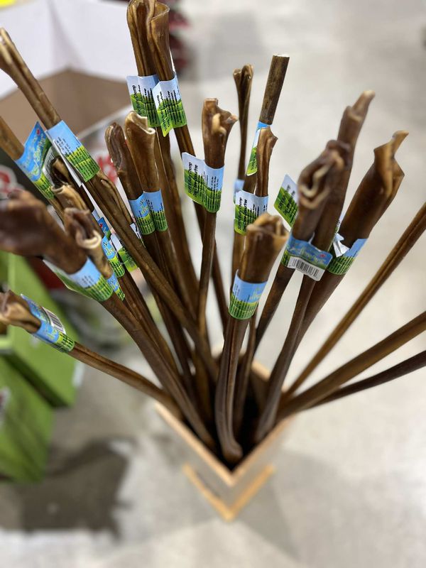 NATURE&#39;S OWN DOG CHEWS - Super Long Bully Chomp