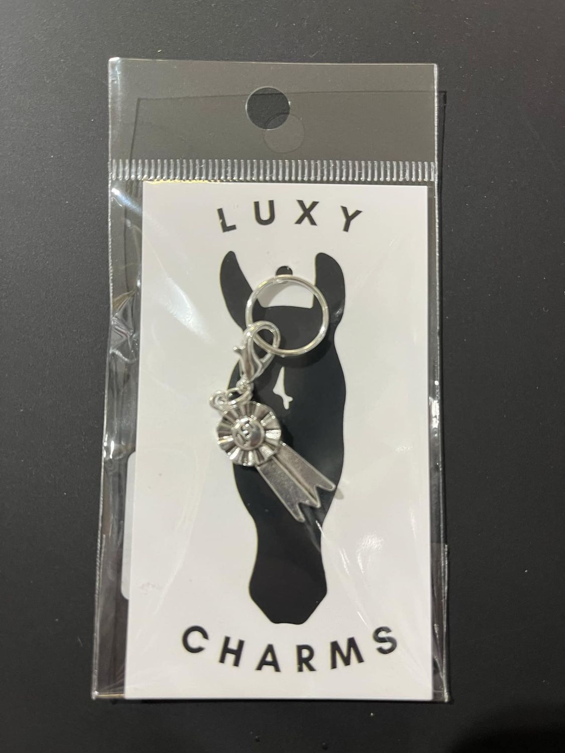 LUXY CHARMS - 1st Place Ribbon, Color: Métal