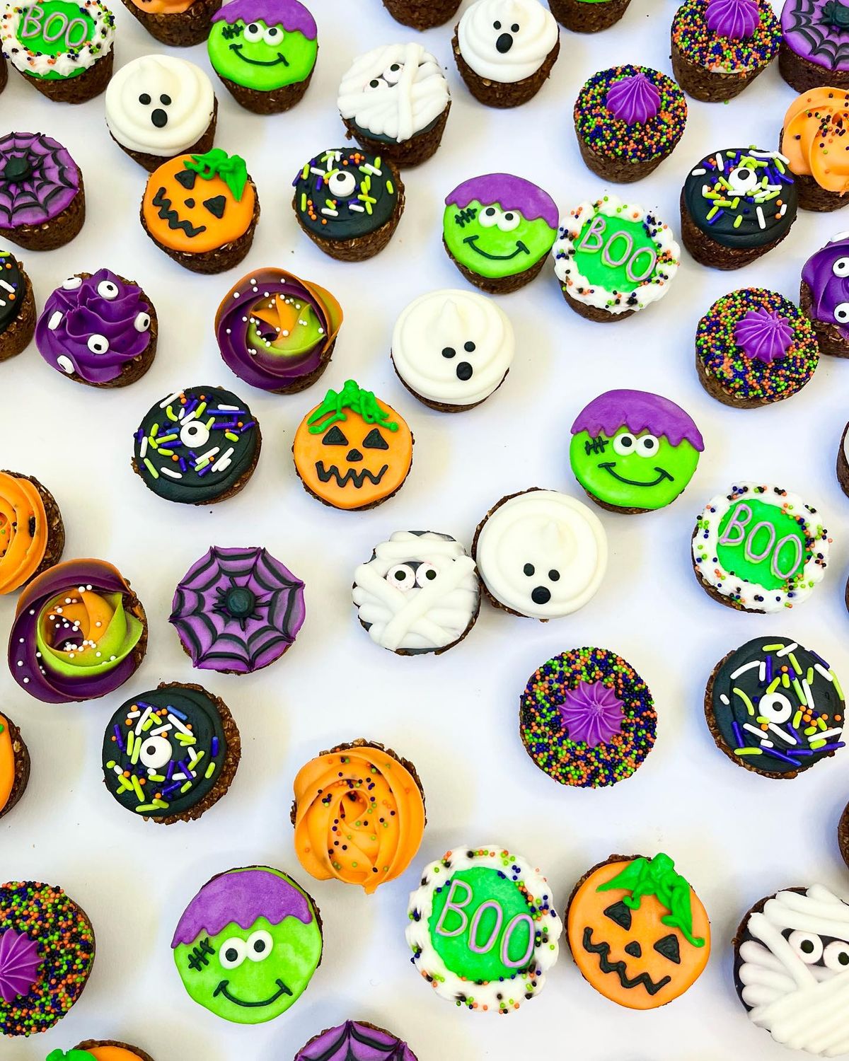 BOO &amp; MOO - 8Pack Halloween Horse Cookies with Icing, Size: 2Pack