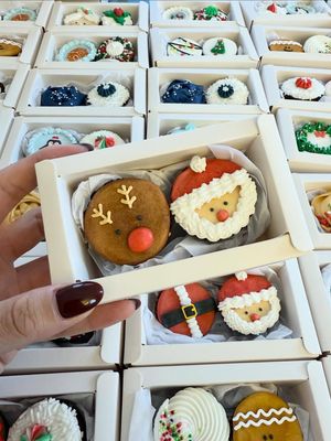 BOO &amp; MOO - Christmas Holiday Horse Cookies with Icing