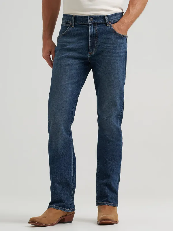 WRANGLER - Hoffman Retro Slim Fit BootCut Jean