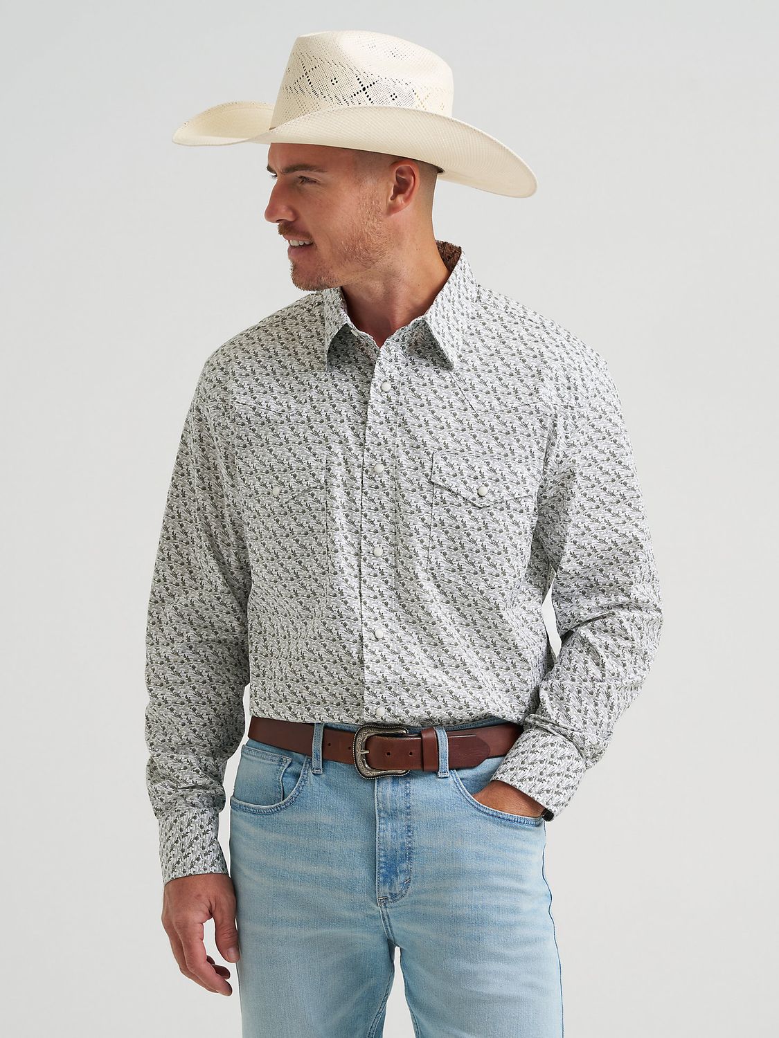 WRANGLER - Olive 20X Competition Advanced Comfort Long Sleeve Western Snap Shirt