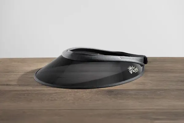 SOLESS - Visor with velcro fastening