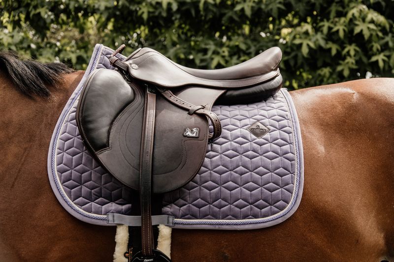 KENTUCKY HORSEWEAR - Saddle Pad  Light Purple Velvet Jumping
