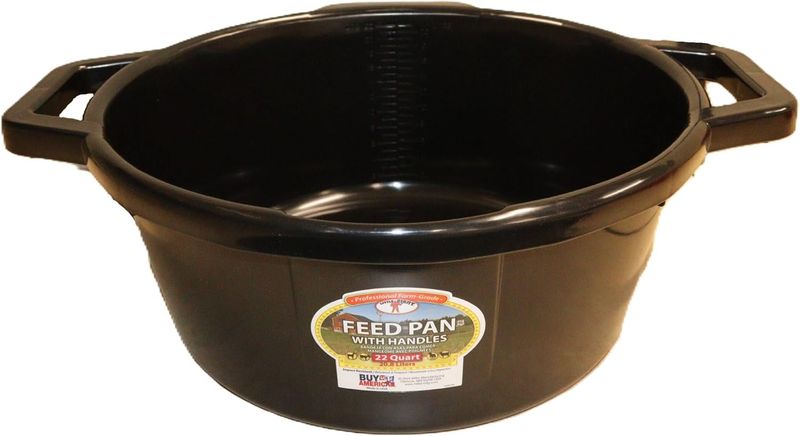 LITTLE GIANT - 22 Quart Feed Pan with Handles