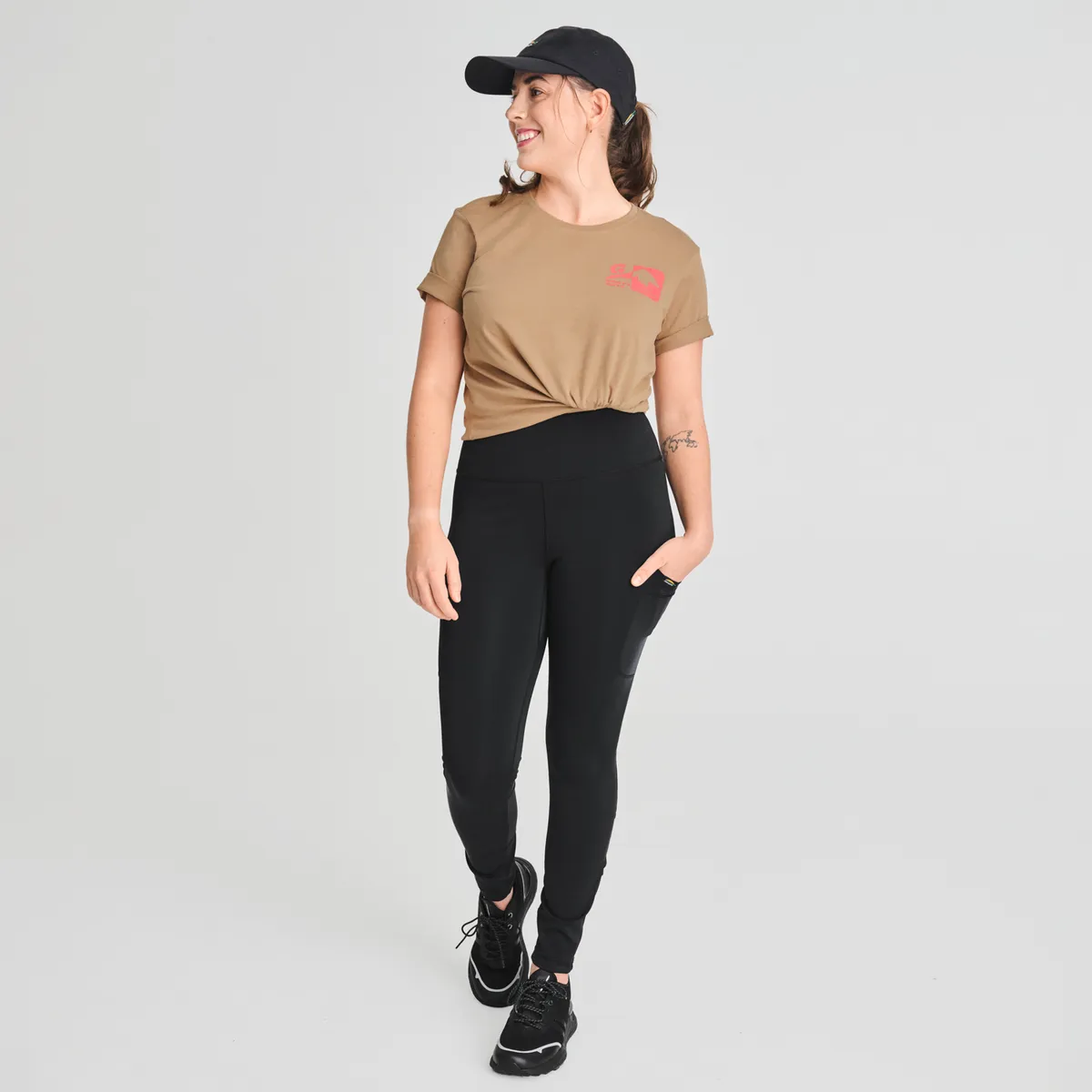 CHLOROPHYLLE - Via Legging with Pockets Black