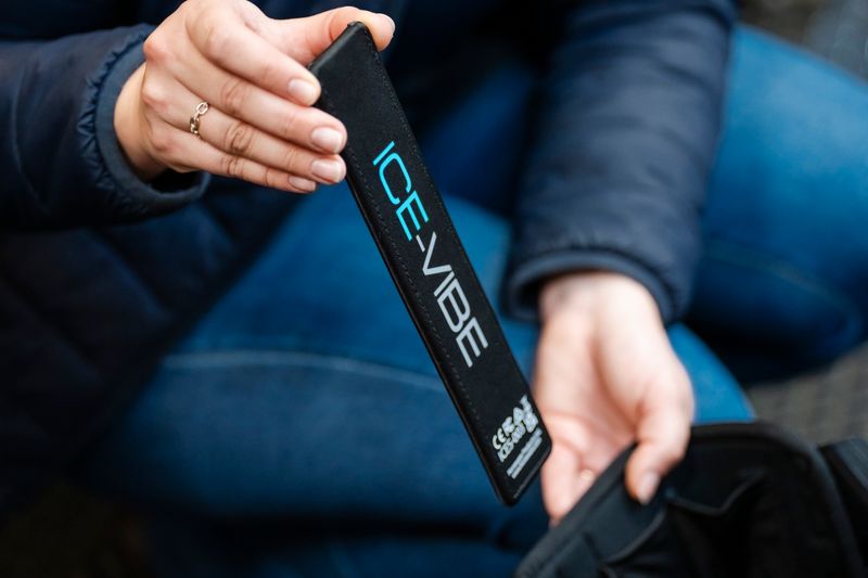 HORSEWARE - Integrated 4 Motor Panel (USB-C) Black