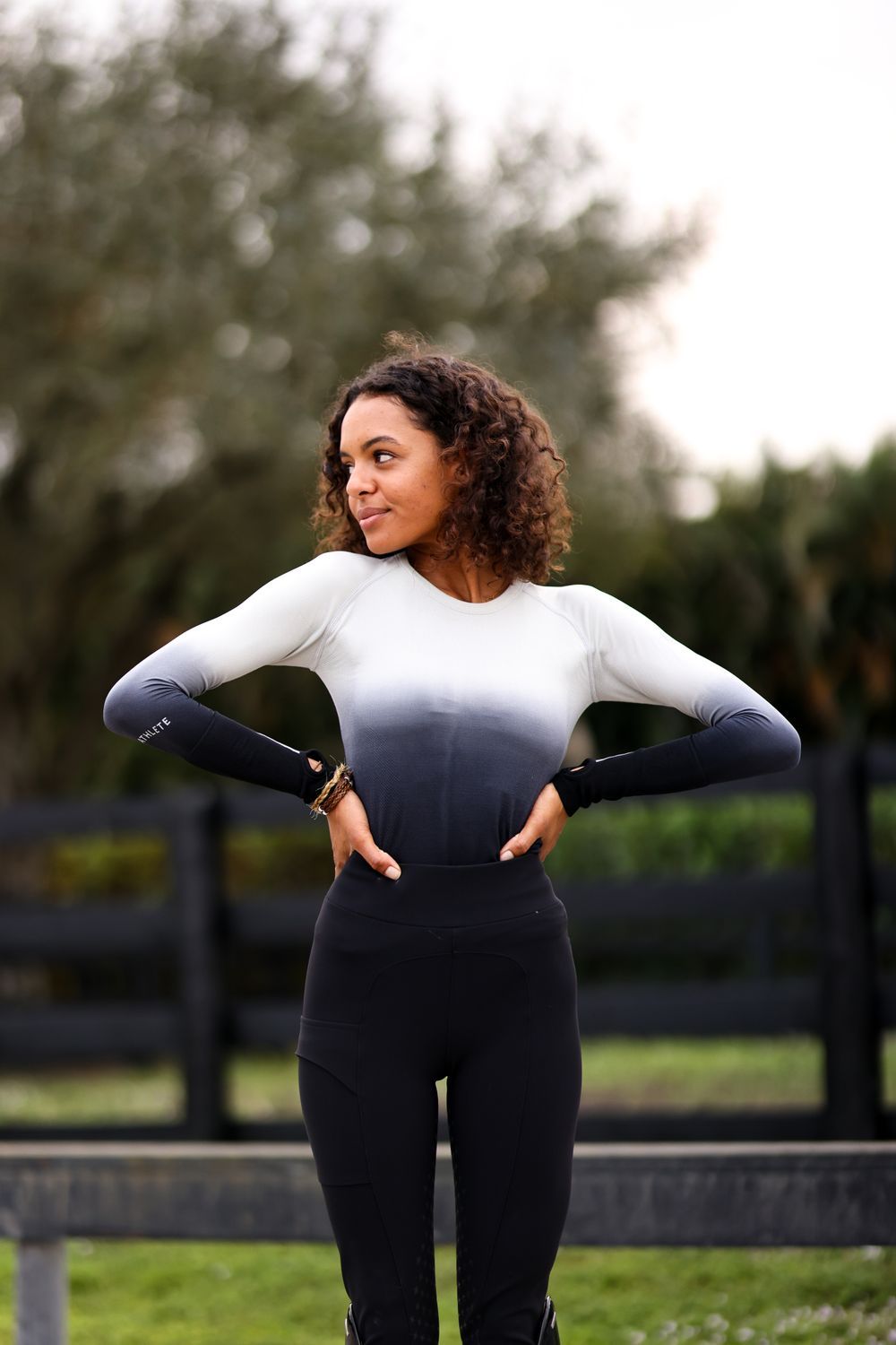 TKEQ - Kennedy Seamless Long Sleeve Ombré, Size: X-Small/Small