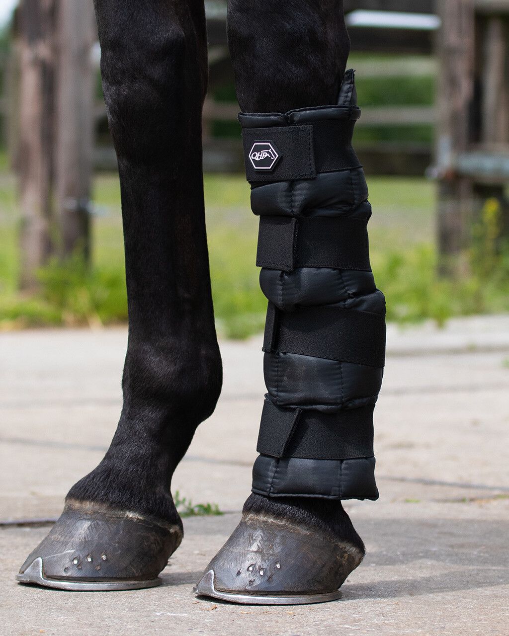 QHP - Ice Boot Black