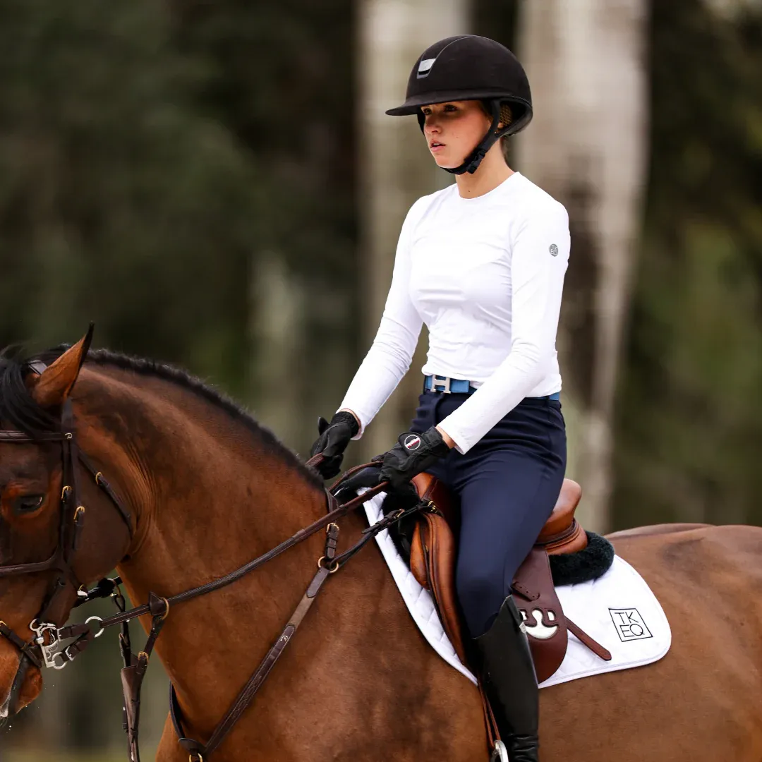 TKEQ - GlobTrot Performance Long Sleeve Top Classic White