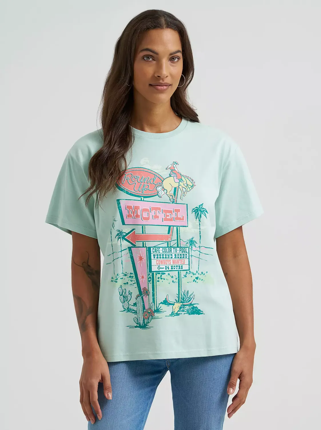 WRANGLER - Round Up Motel Girlfriend Graphic Tee