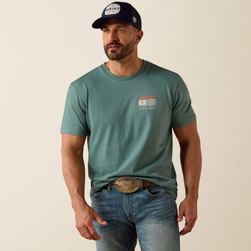 ARIAT - Hidden Valley Flag Classic Fit T-Shirt