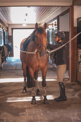 5/A BAKER - Cross Tie