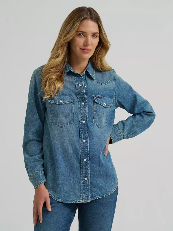 WRANGLER - Iconic Western Snap Tinted Denim Shirt