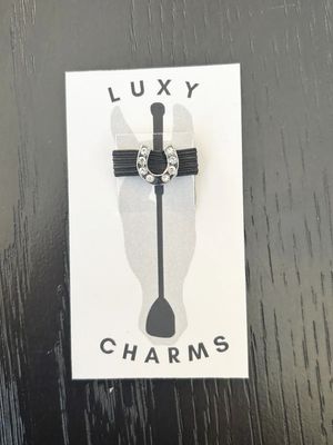 LUXY CHARMS - Whip Charm Crown Horseshoe