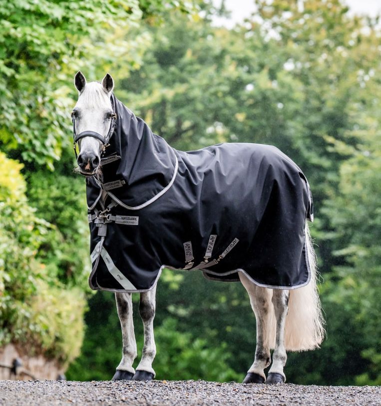 HORSEWARE - Amigo Bravo 12 Plus Turnout 250g Black/Titanium Grey &amp; Silver