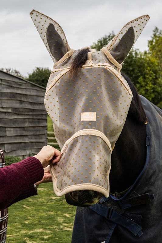 KENTUCKY HORSEWEAR - Fly Mask Heart Ears &amp; Nose Beige