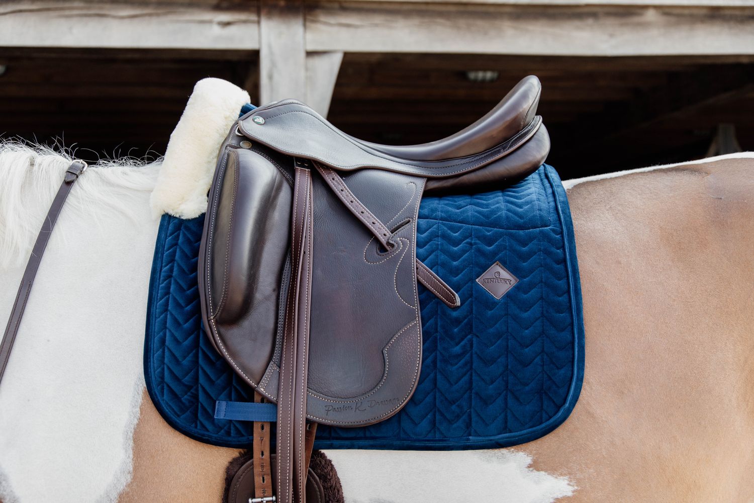 KENTUCKY HORSEWEAR - Dressage Saddle Pad SkinFriendly Navy