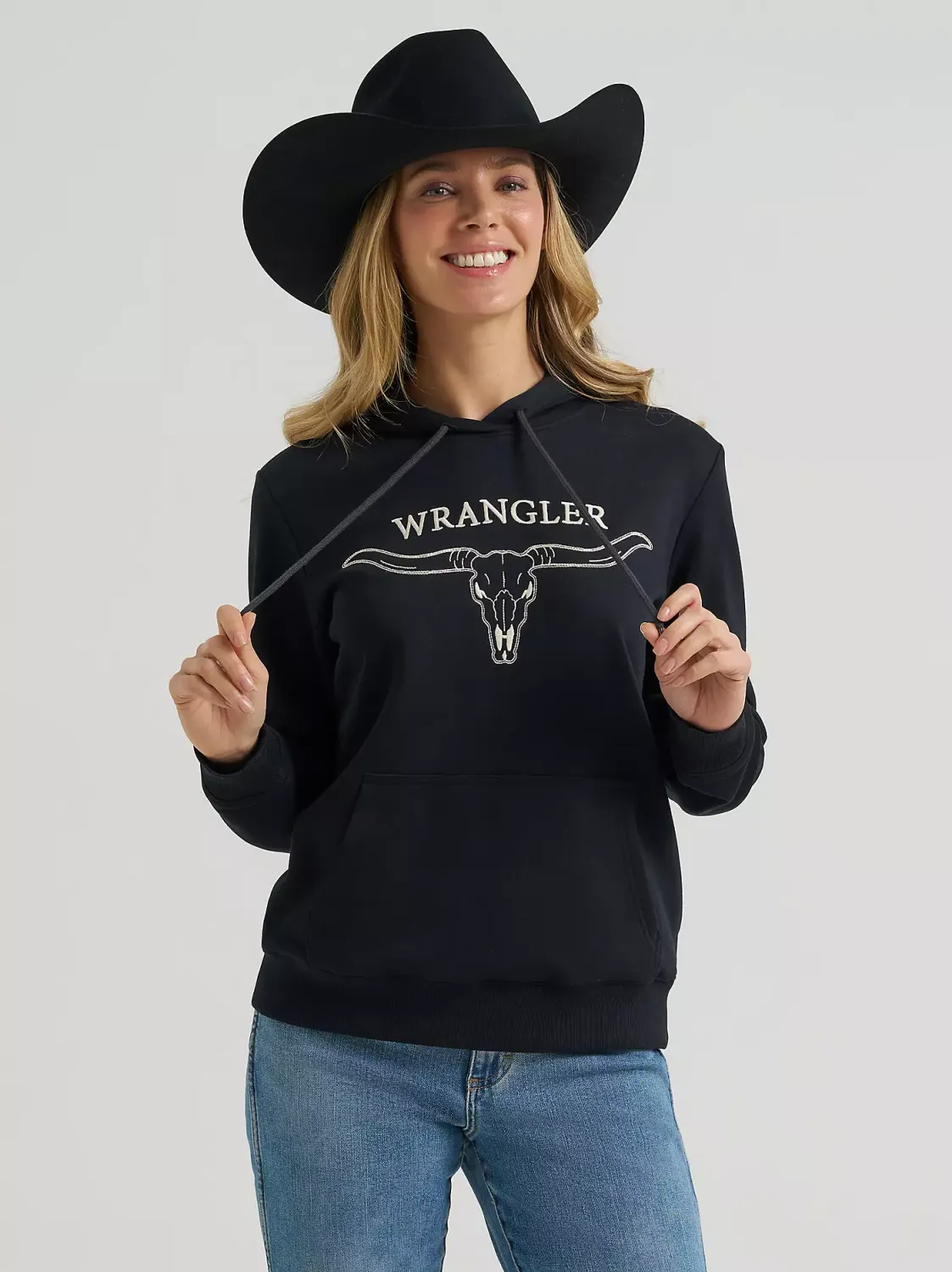 WRANGLER - Embroidered Steer Head Graphic Pullover Hoodie