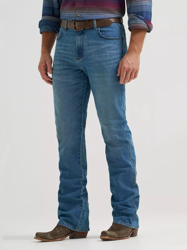 WRANGLER - Bowden Retro Relaxed Fit BootCut Jean