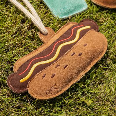QHP - Horse Stable Hot Dog