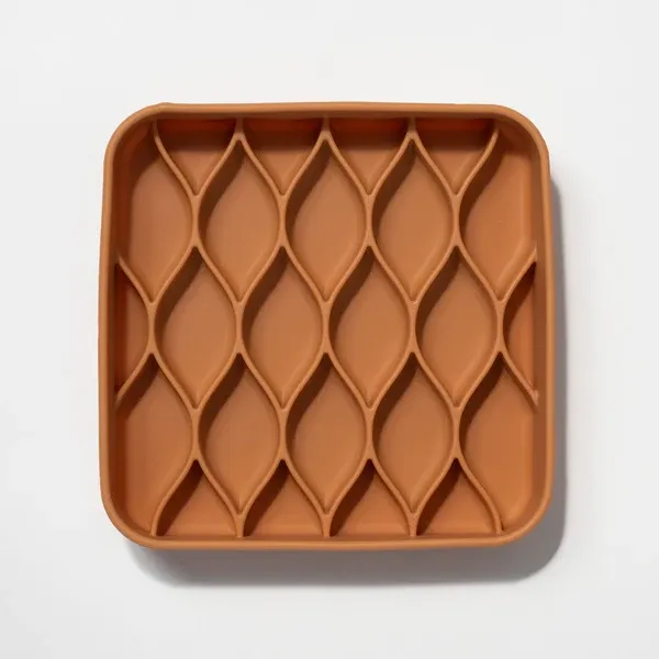 DOGGED - Argyle Slow Feeder Nutmeg Bowl