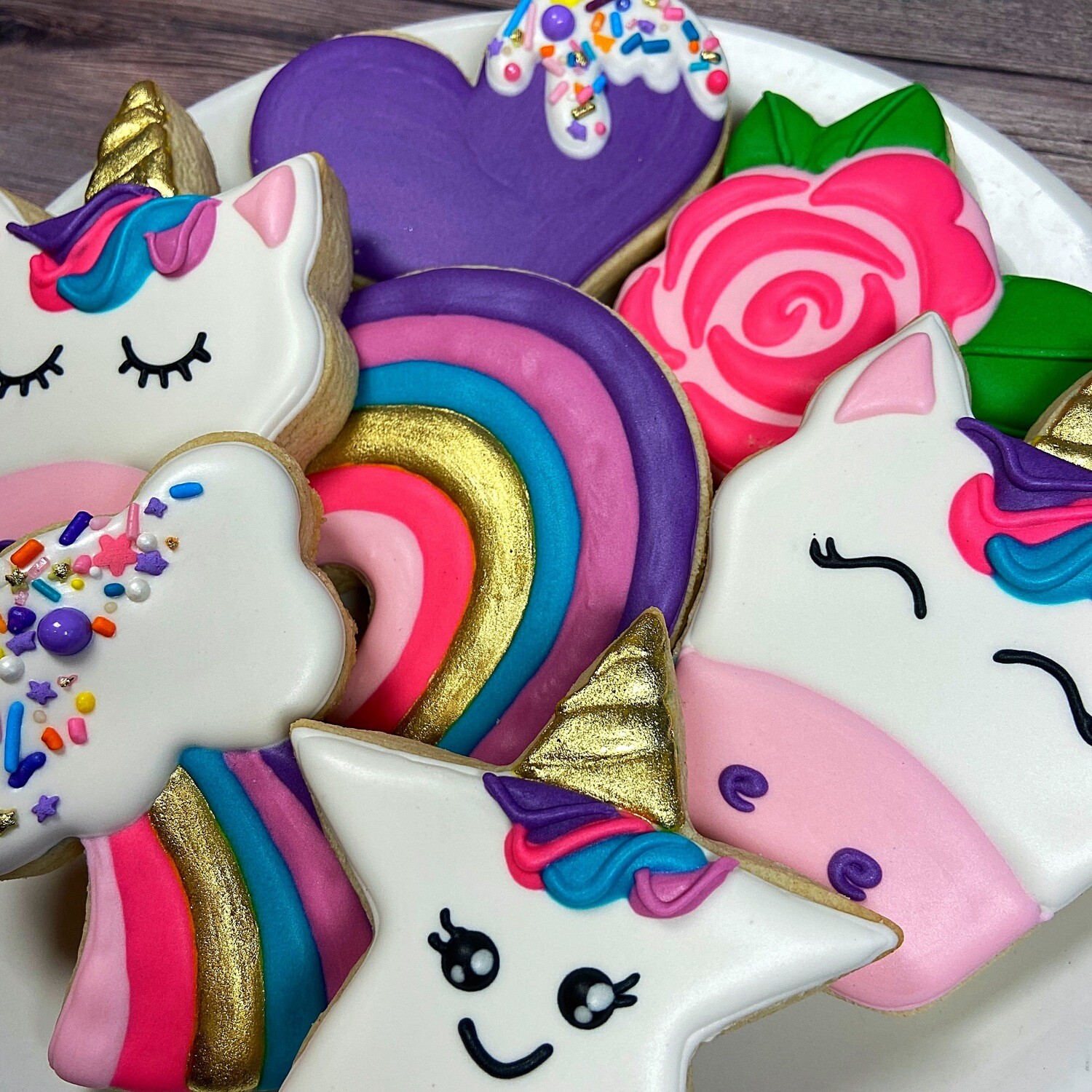 CUSTOM HAND DECORATED COOKIES