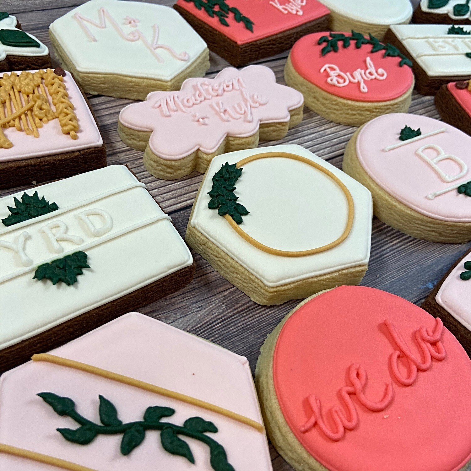 CUSTOM HAND DECORATED COOKIES