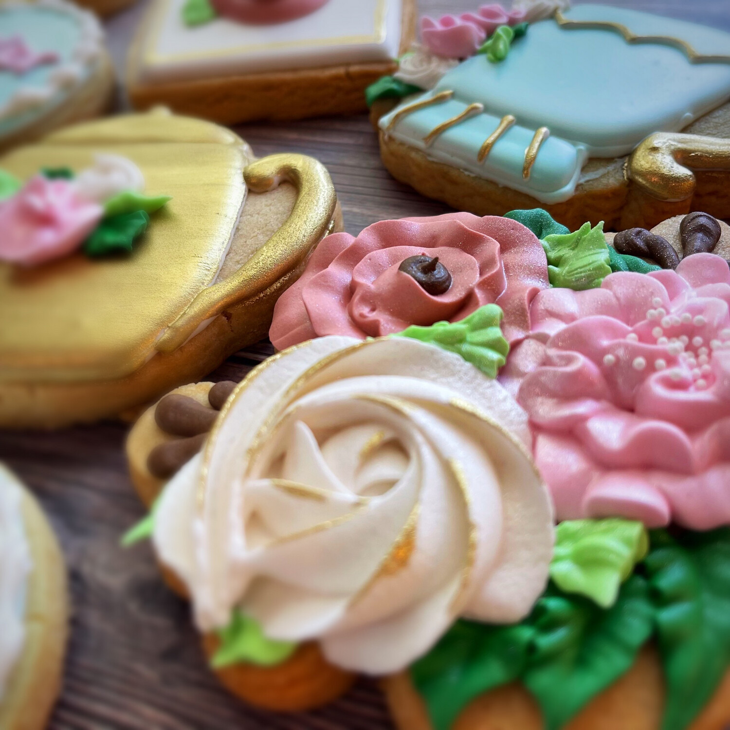 CUSTOM HAND DECORATED COOKIES