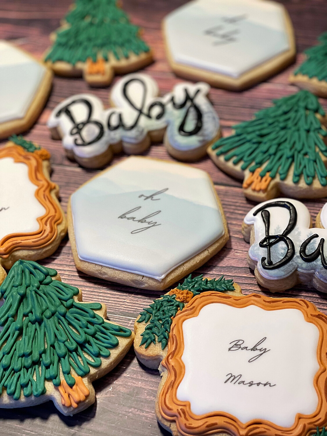 CUSTOM HAND DECORATED COOKIES