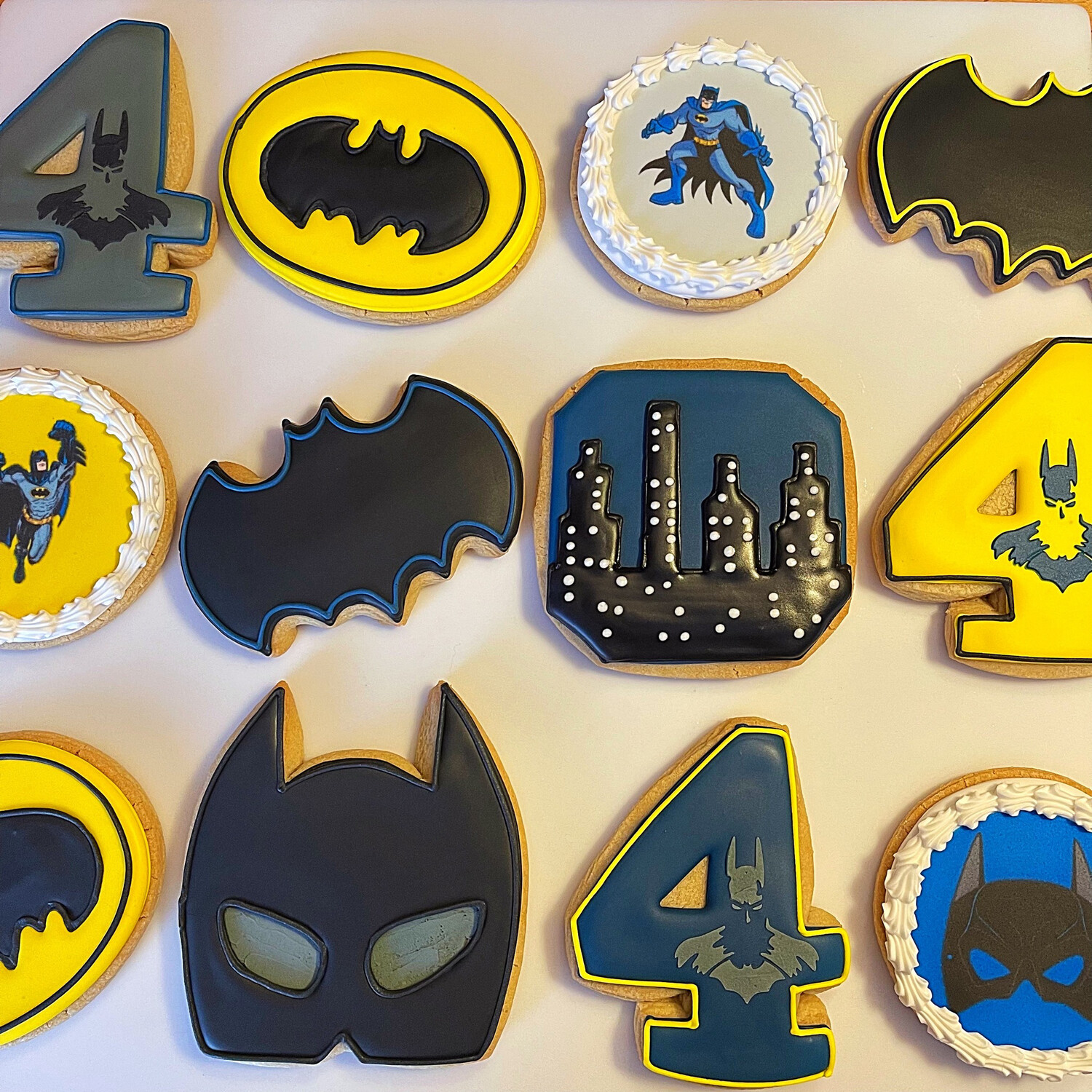 CUSTOM HAND DECORATED COOKIES