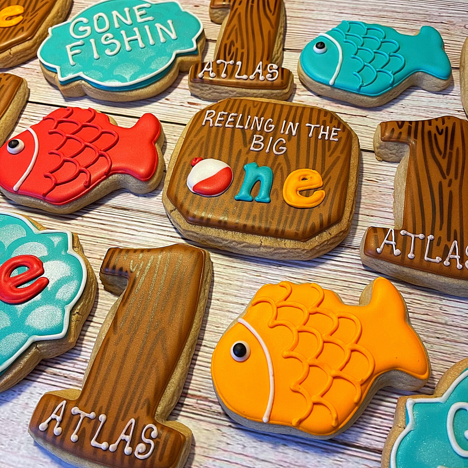 CUSTOM HAND DECORATED COOKIES