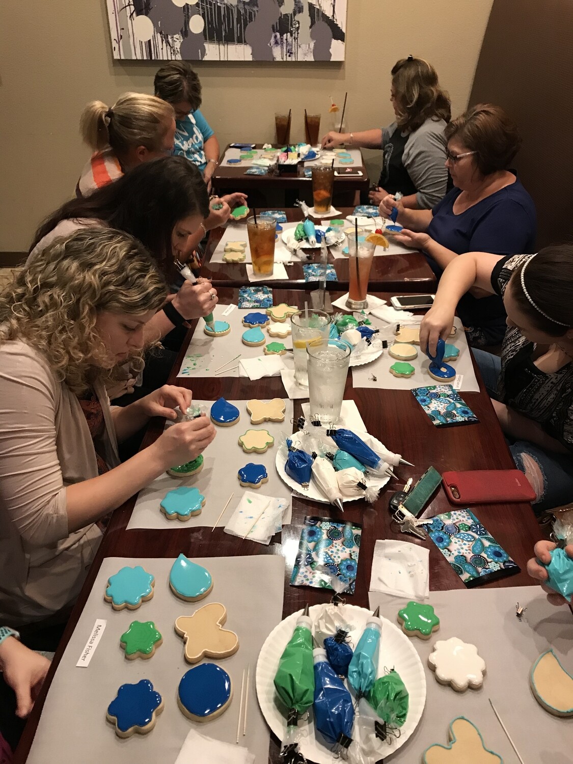 TIS THE SEASON Cookie Decorating Workshop - WEDNESDAY, DEC 11th at 6:30 p.m. (LINDALE)