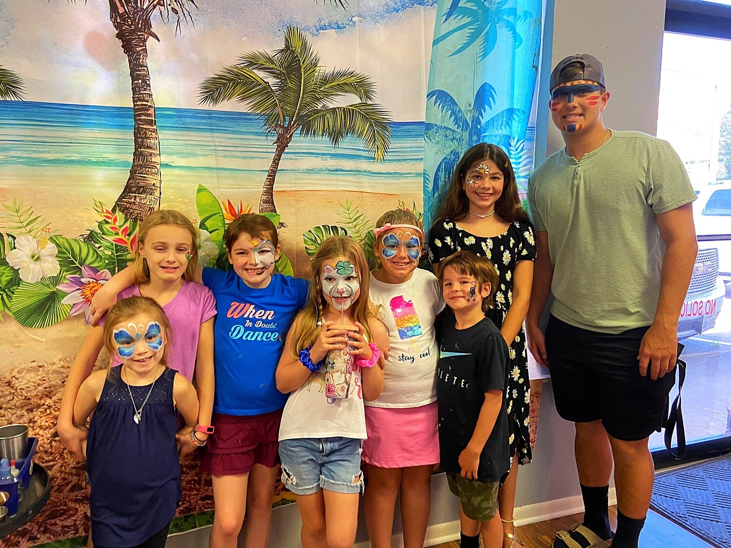 REQUEST A CHILDREN&#39;S PARTY