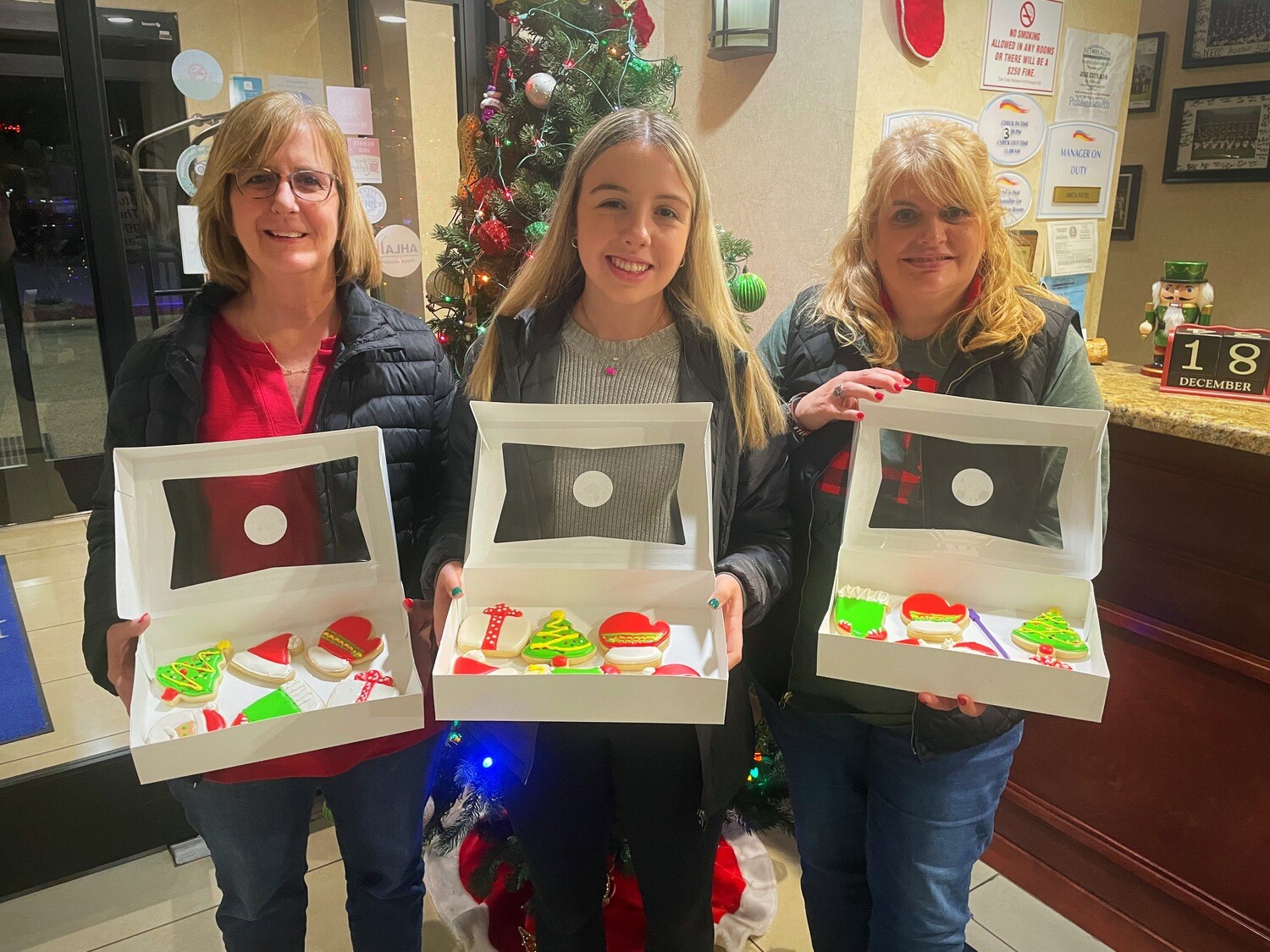 LOVELY LLAMA Cookie Decorating Workshop - SUNDAY, FEB 8th at 4 p.m. (TYLER)