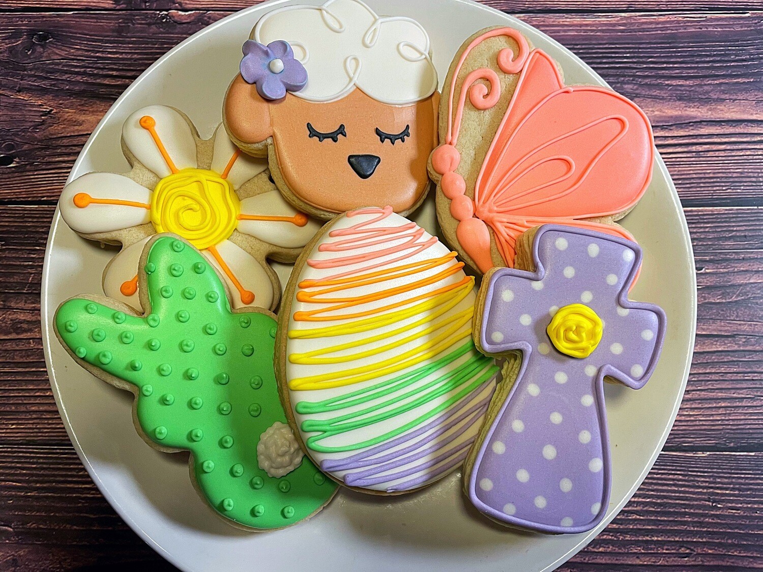 EASTER LAMB Decorating Workshop - SUNDAY, MAR 24th at 4:00 p.m. (TYLER)