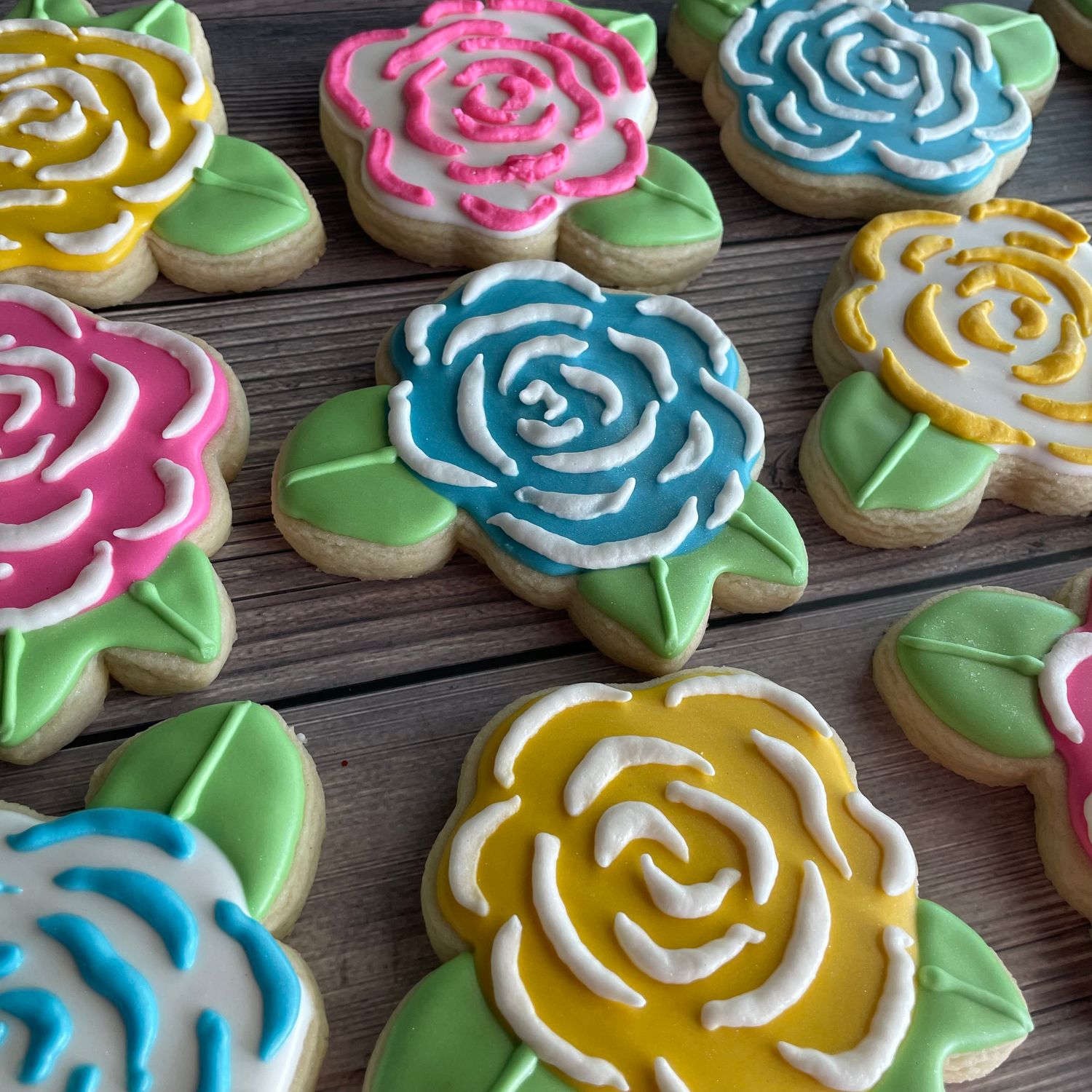 CUSTOM HAND DECORATED COOKIES