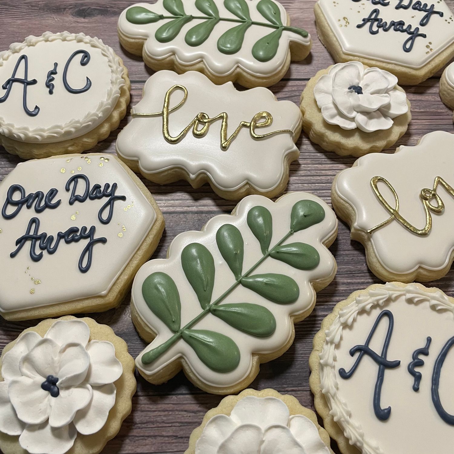 CUSTOM HAND DECORATED COOKIES