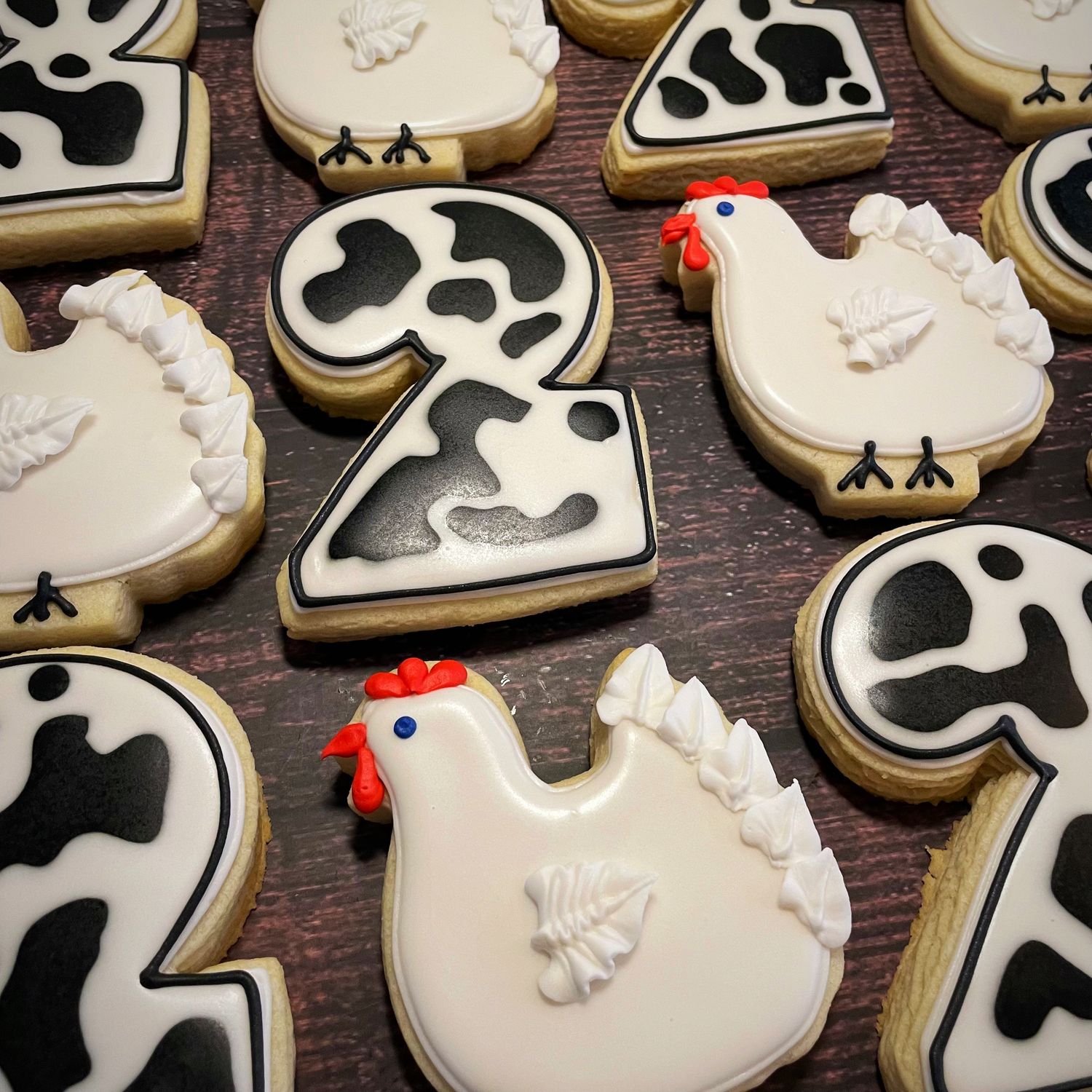CUSTOM HAND DECORATED COOKIES