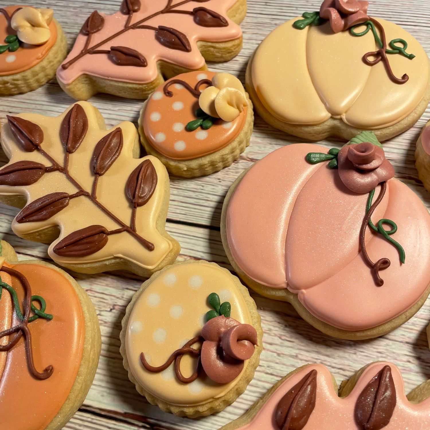 CUSTOM HAND DECORATED COOKIES