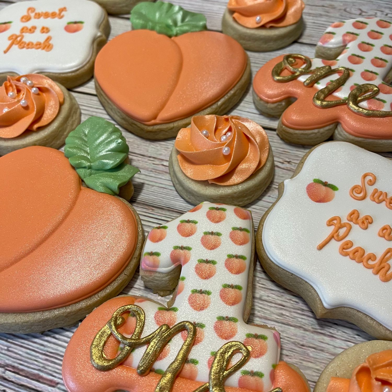CUSTOM HAND DECORATED COOKIES